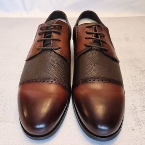 🍁NIB Size 8 Two Tone Derby Shoes For Men in Calf Leather, Product of Canada🍁